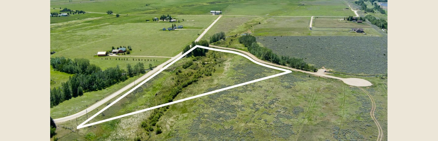 Aerial view of Lot 1 at East Bench Overlook