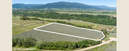 Aerial view across Lot 3 to the valley and the Beartooth Front with approximate boundary outline